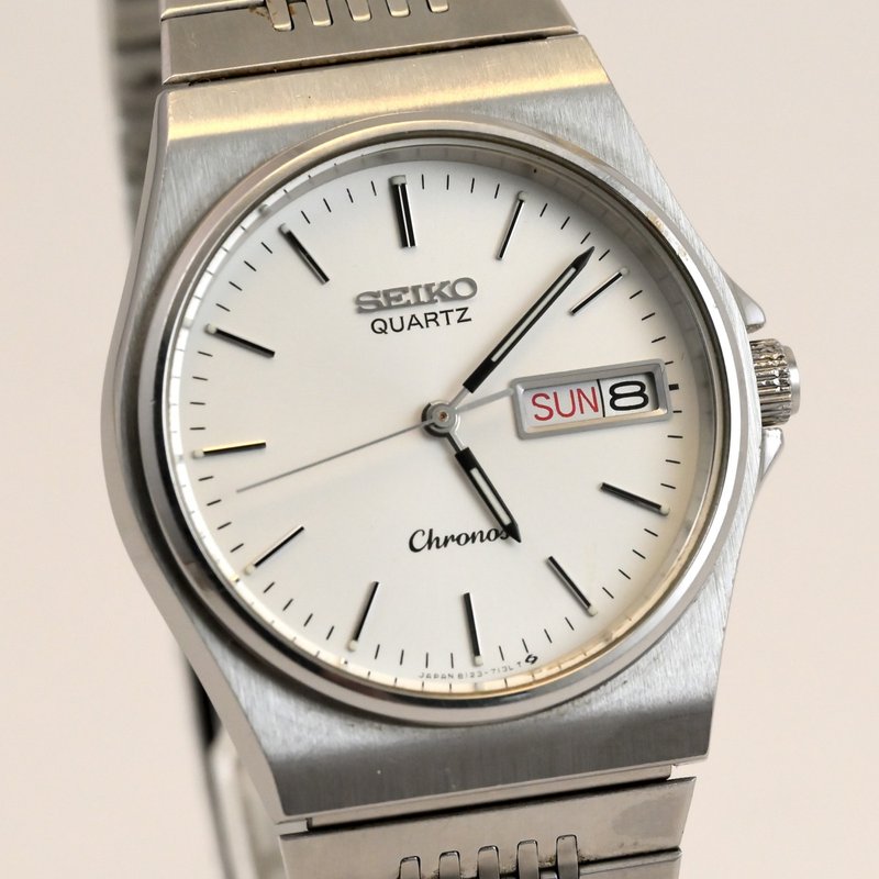 SEIKO Chronos 男性用腕時計 1985年製 34mm Round Shape Silver Dial Ref.8123-7090 手錶  古董錶 - 男錶/中性錶 - 不鏽鋼 