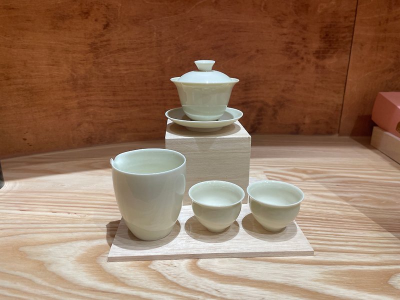 瓷 茶具/茶杯 白色 - 青灰蓋碗品茗套裝