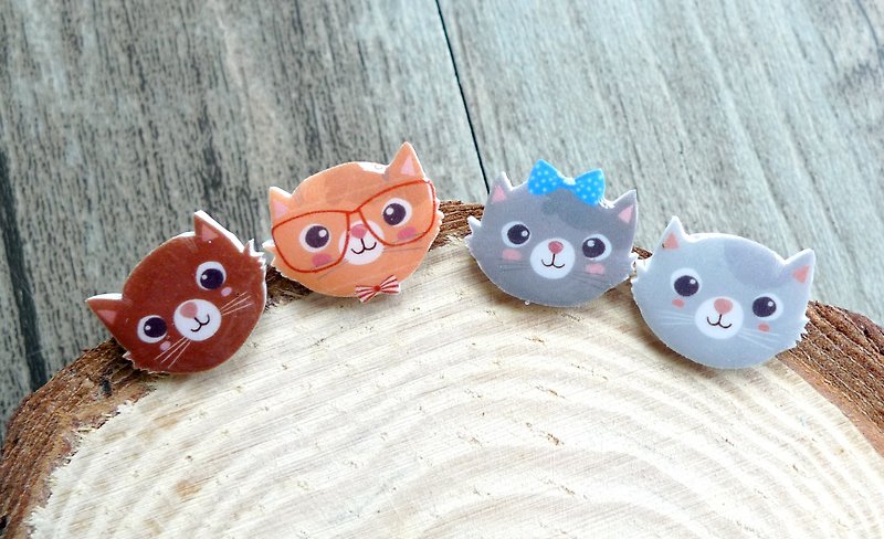 Misssheep- [cat family] hand-painted style hand earrings (ear stylus / transparent transparent ear clip) [a pair] - ต่างหู - พลาสติก 
