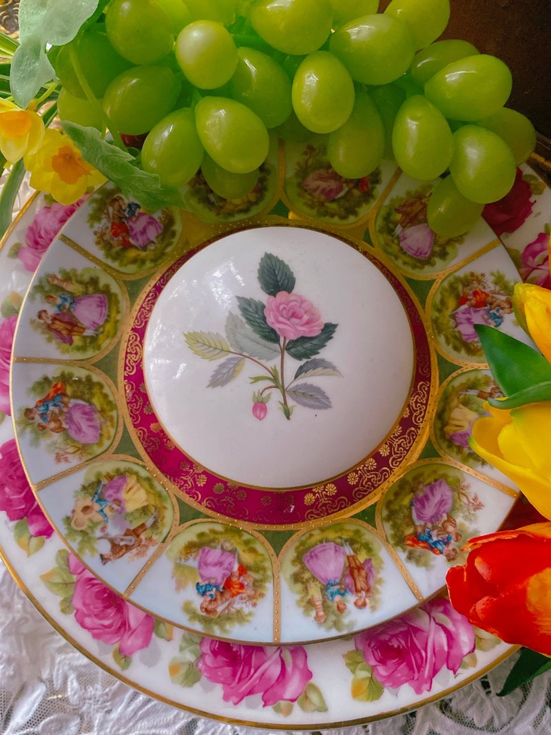 英國骨瓷皇家御用Wedgwood 1902 年海瑟薇粉紅玫瑰花 珠寶盒 飾品 - 居家收納/收納盒/儲物盒 - 瓷 