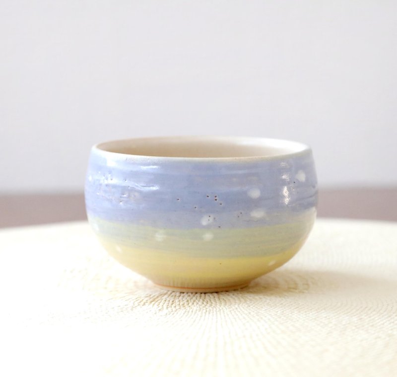 色化粧のお湯のみ 夜明けの稜線 - 碗 - 陶 藍色
