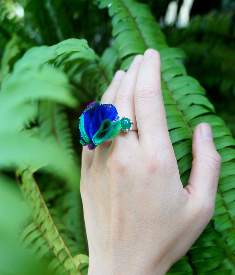 Thai silk ring with Green Agate stone (Free size) Blue-Green - WH plated - 戒指 - 絲．絹 藍色