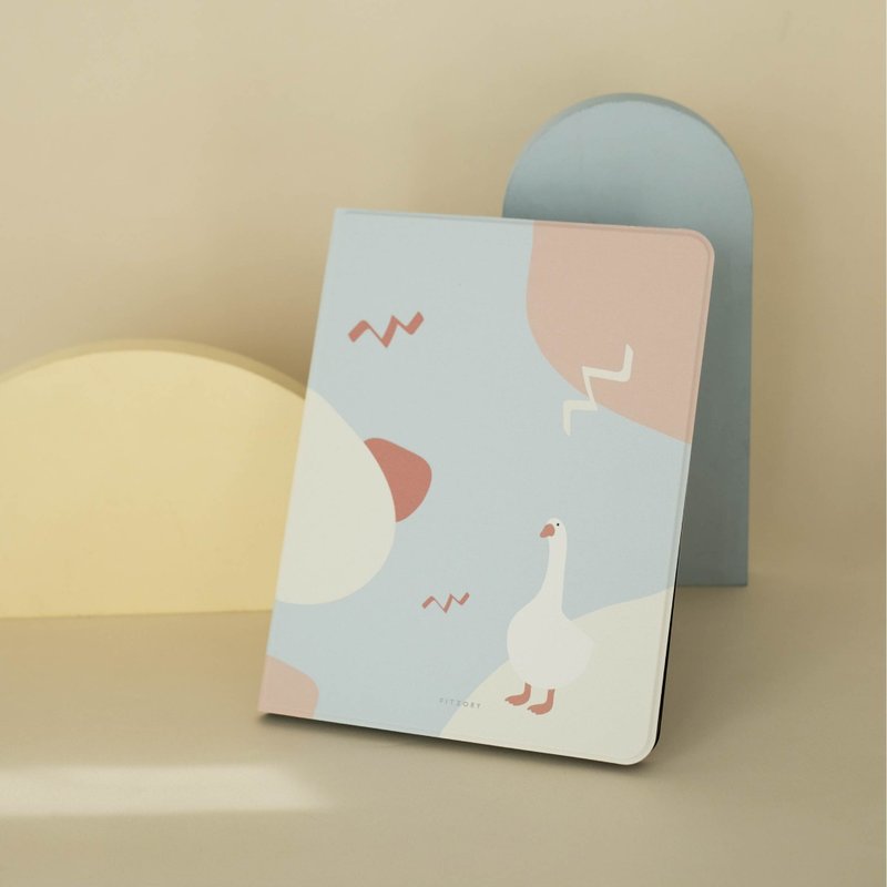 【FITZORY】Zoo healing color block white goose | iPad case - Tablet & Laptop Cases - Plastic Multicolor