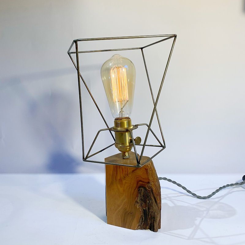 【CLスタジオ】デザインスタイルなんむランプアート照明ナイトライトテーブルランプ無垢材ランプ - 照明・ランプ - 木製 