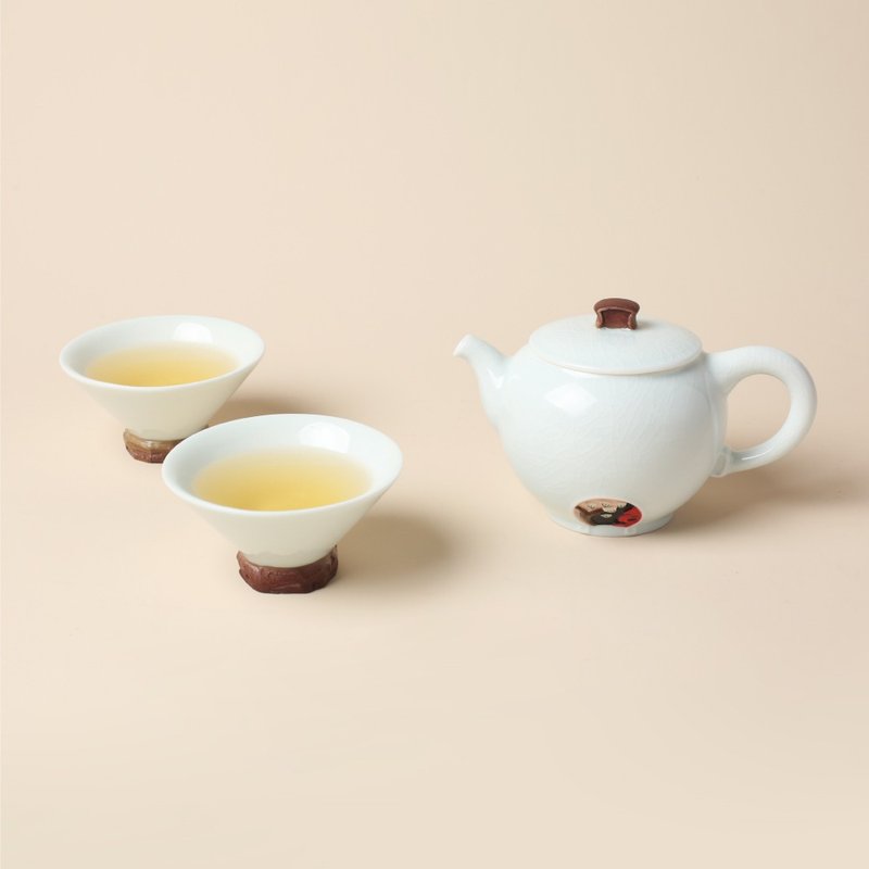 陸寶 居山水自在茶組 1壺2杯 茶具組 - 茶壺/茶杯/茶具 - 瓷 