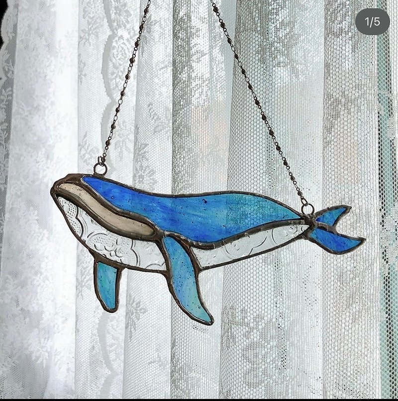 翼の大きなクジラ。モザイクガラスペンダント - ウォールデコ・壁紙 - ガラス ブルー
