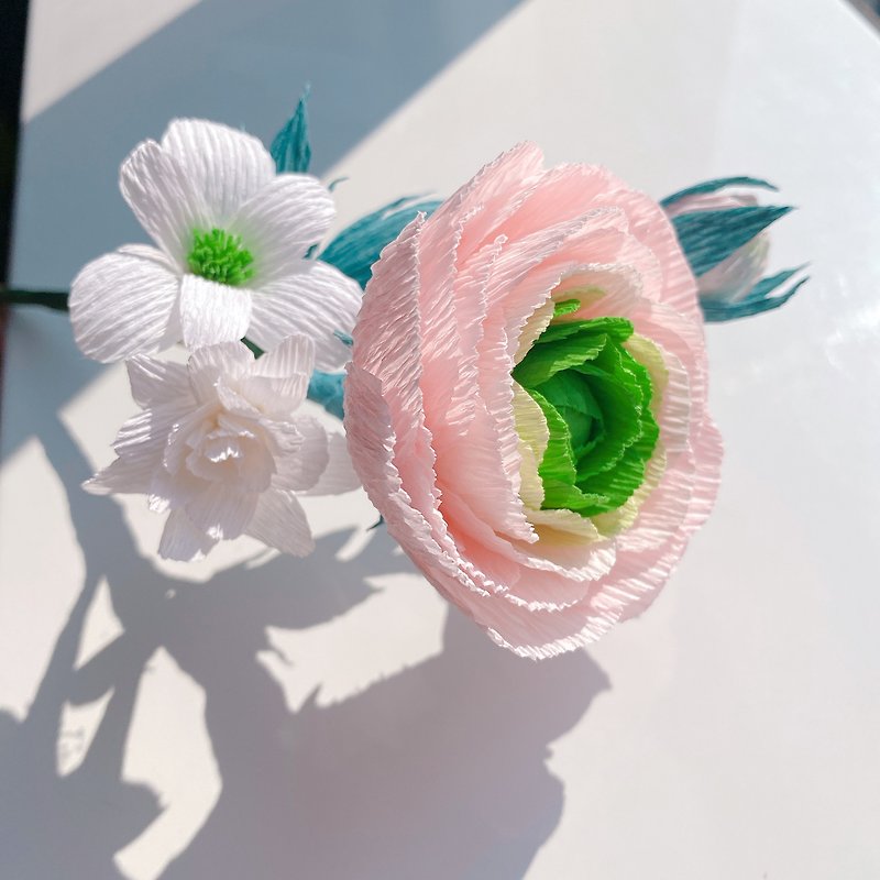 Small bouquet   Ranunculus   3D paper flower artwork - Items for Display - Paper Multicolor