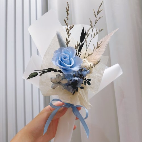 。。。Miss Flower。。。 永生韓式花束-淡藍。情人節花束。生日花束。求婚花束(贈提袋)