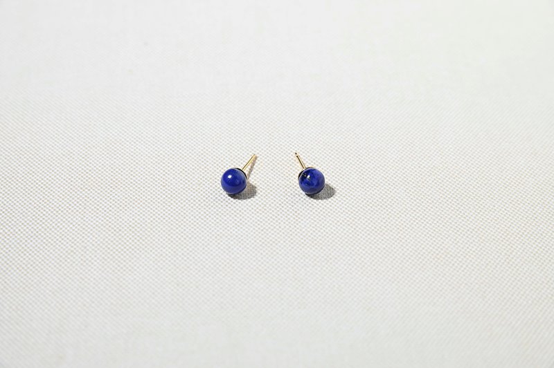 Bead Earrings/ Lapis Lazuli/ Old Stud Earrings/ Sister JIEGEM's Jewelry - ต่างหู - เครื่องเพชรพลอย สีน้ำเงิน