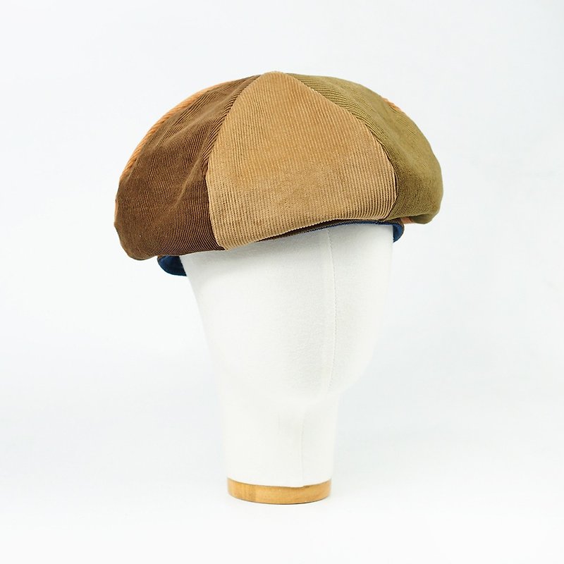 Handmade double-sided Berets - หมวก - ผ้าฝ้าย/ผ้าลินิน สีกากี