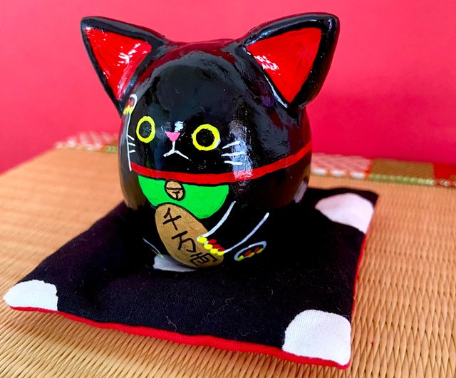 招き猫　特大　黒猫 招き猫猫 【大】黒 - ショップ megumix 置物 - Pinkoi