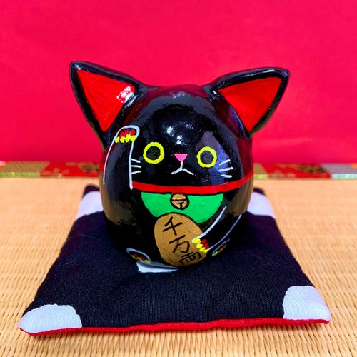 招き猫猫 【大】黒 - ショップ megumix 置物 - Pinkoi