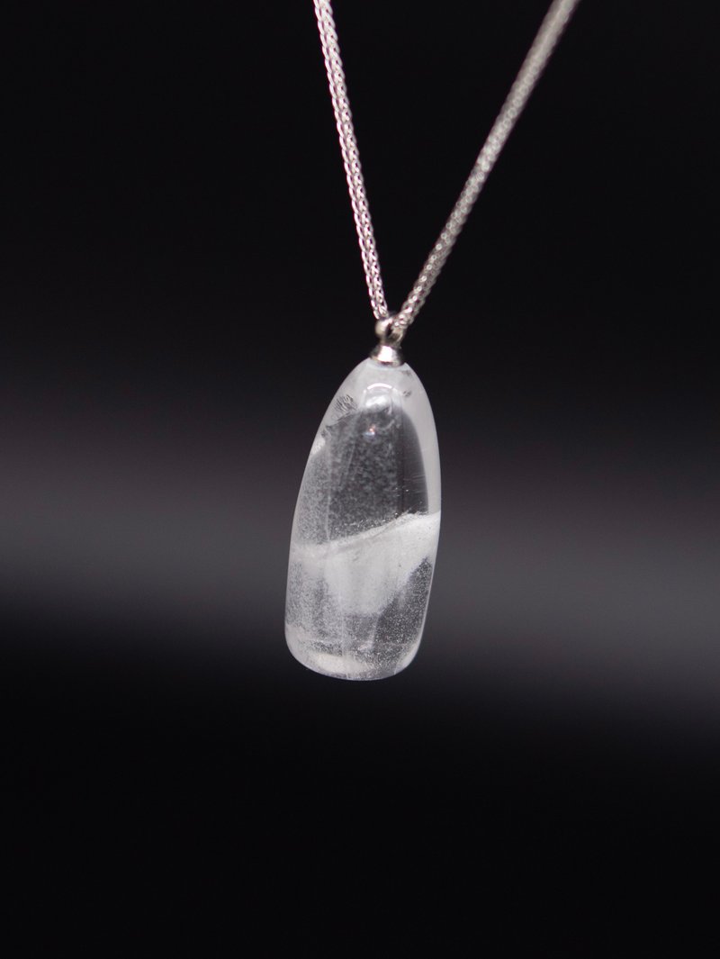 雪山 1 - 白水晶晶中晶 子彈頭形 晶中晶招財能量極強 - 項鍊 - 水晶 