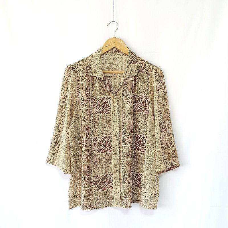 │Slowly│ vintage shirt 51│vintage. Retro. Literature - Women's Shirts - Polyester Brown