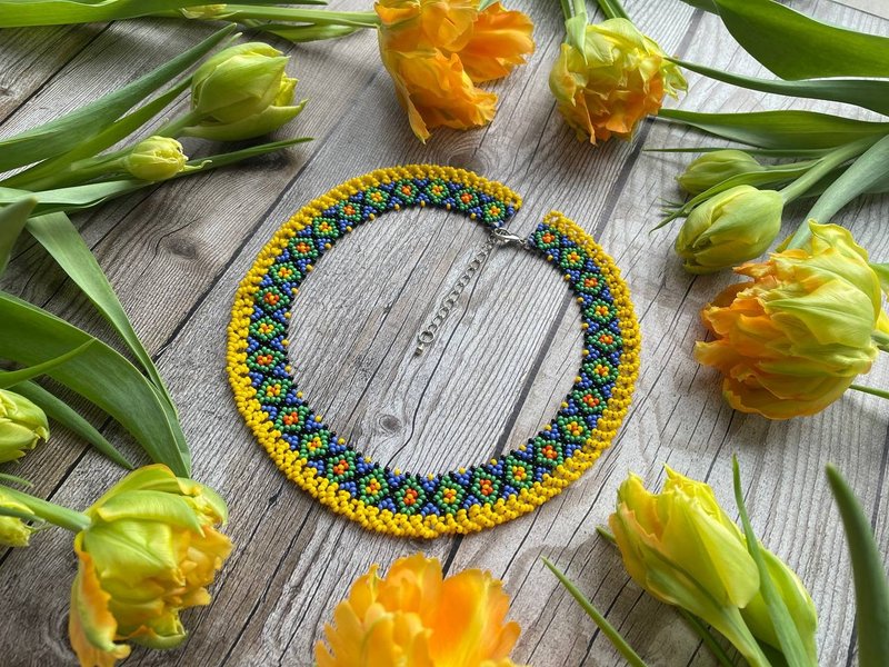 Yellow and blue bead necklace Ukraine style beaded jewelry Seeed bead necklace - สร้อยคอ - แก้ว สีเหลือง