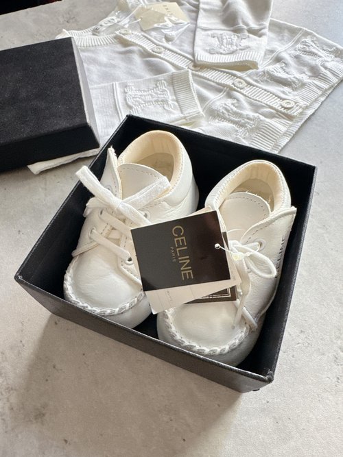美品CELINEセリーヌ♡ 新生児おくるみ♡ ベージュ 2025年最新】CELINE おくるみ・ブランケットの人気アイテム
