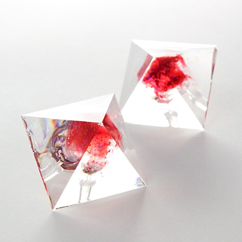 ピラミッドピアス(グレナデンシロップ) - 耳環/耳夾 - 其他材質 紅色