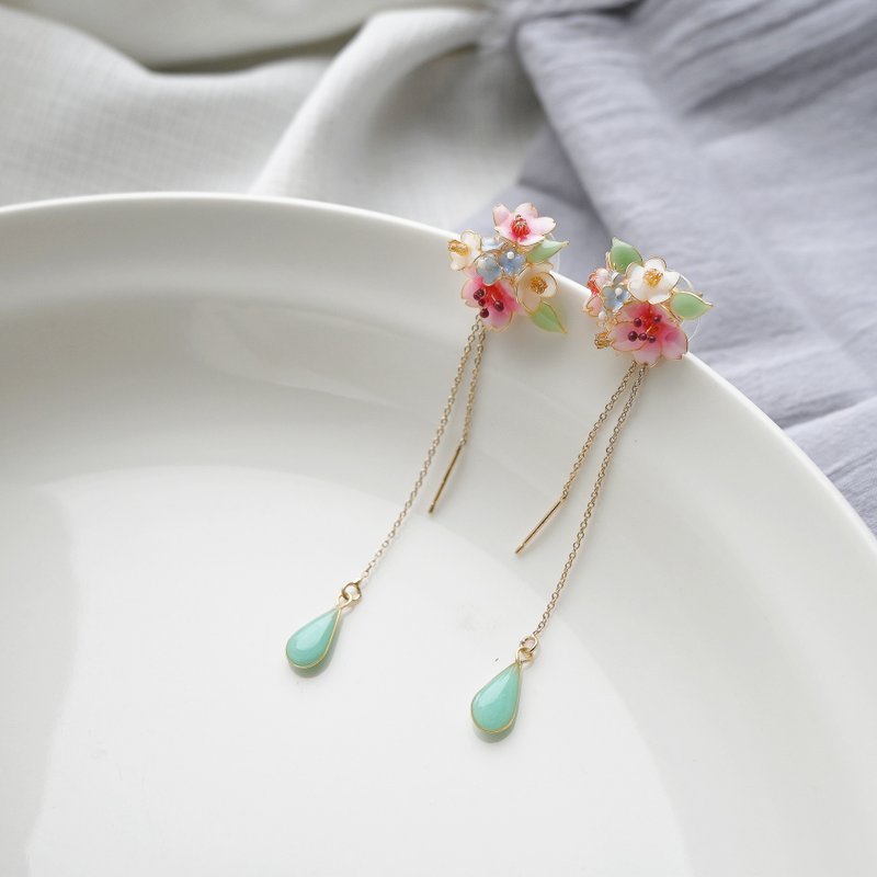 Cherry Blossom Emerald Water Drops - Earrings & Clip-ons - Resin Pink