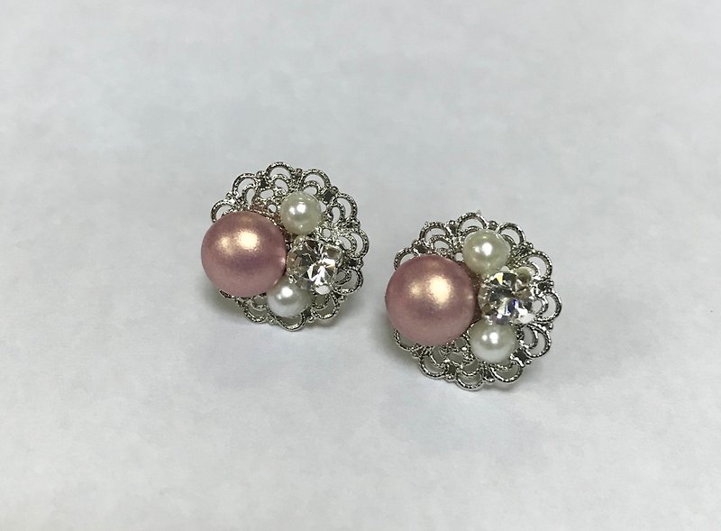 Pearl Rhinestone Earrings - Pink - ต่างหู - โลหะ สึชมพู