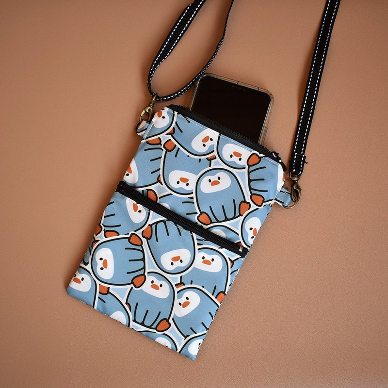 Cross-body mobile phone bag_manmanpenguin - กระเป๋าแมสเซนเจอร์ - ไนลอน สีน้ำเงิน