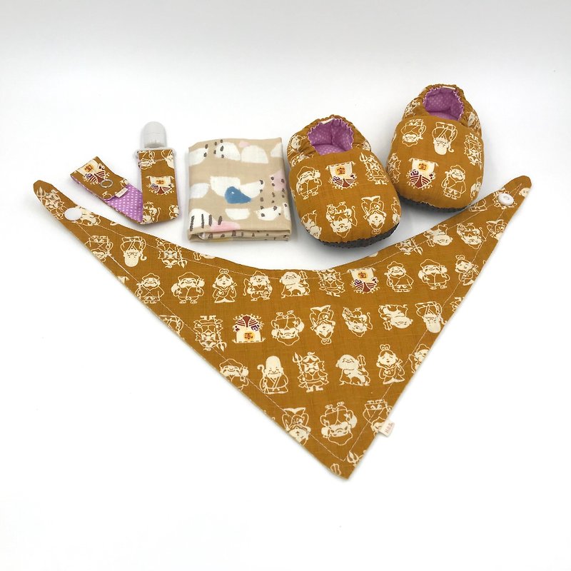多種彌月禮盒(學步鞋/寶寶鞋/嬰兒鞋+奶嘴夾+領巾+手帕) - 滿月禮物 - 棉．麻 多色