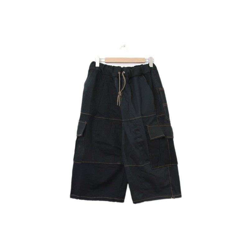 Back to Green-再製拼接褲 黑色工裝七分褲//p-06 vintage pants - 男短褲/工作短褲 - 棉．麻 