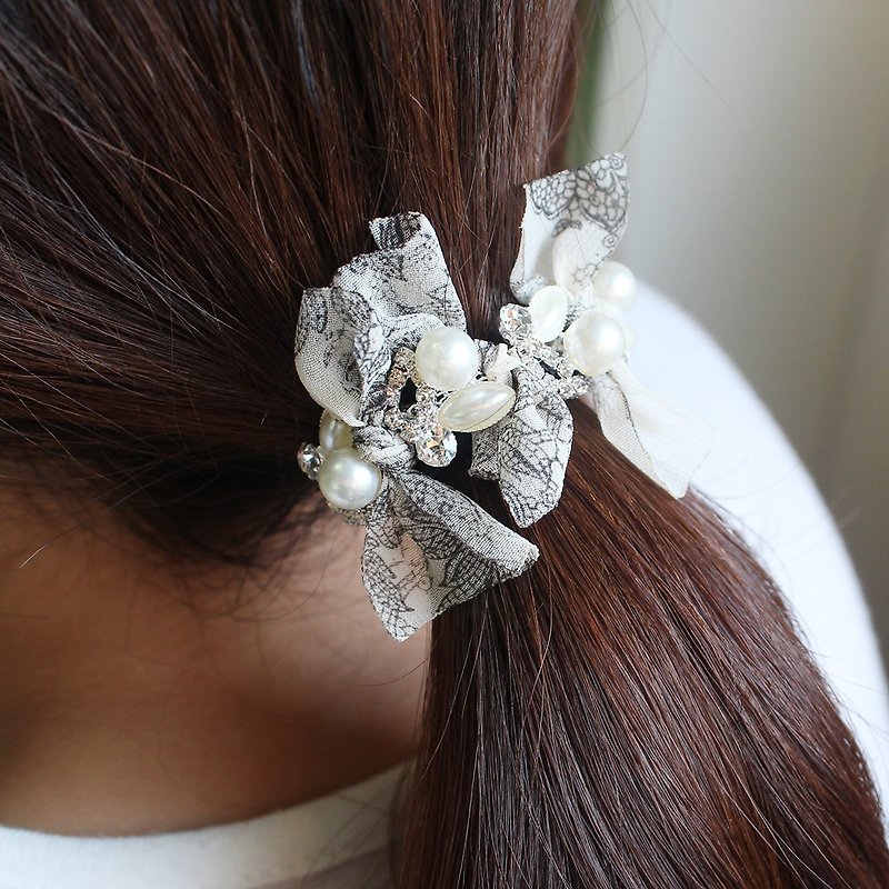 Oriental style ponytail holder - Hair Accessories - Polyester Gray