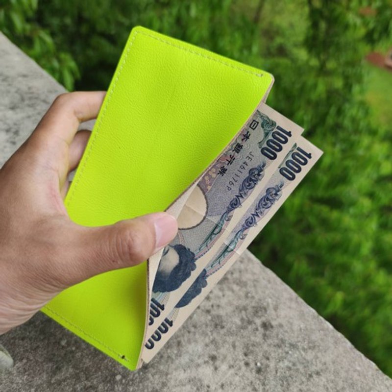 本革ヌメ革　レザー　財布　札入れ　ミニマムウォレット  ビビッドな眩しい蛍光イエロー - 錢包/皮夾/長短夾 - 其他材質 