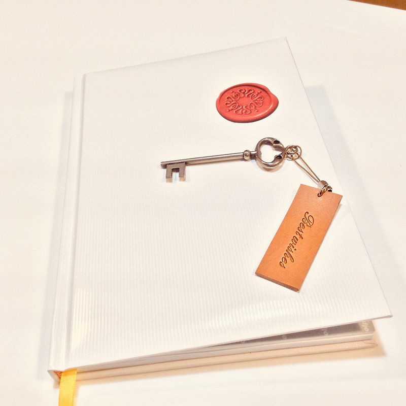 isni key ring Handmade leather - พวงกุญแจ - หนังแท้ สีนำ้ตาล