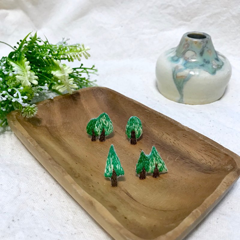Hand-made embroidery // Asymmetric forest earrings // Can be changed to clip style - Earrings & Clip-ons - Thread Green