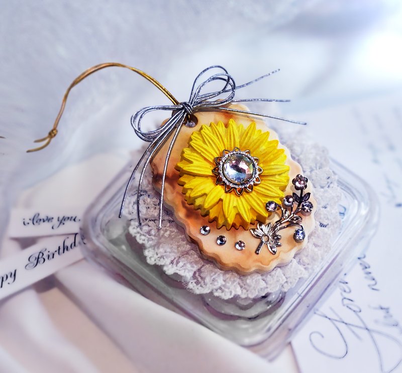 You are the sunflower sunflower rhinestone diffuser Stone(exquisite gift box Valentine's Day gift box) - น้ำหอม - เครื่องเพชรพลอย สีเหลือง