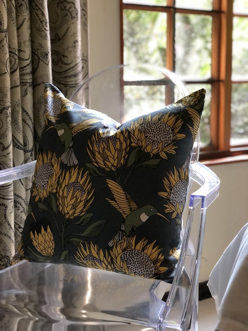 aLoveSupreme/custom-made double-sided colorful pillowcase_yellow iron gray bottom emperor flower/water blue turtle back leaf - หมอน - ผ้าฝ้าย/ผ้าลินิน 
