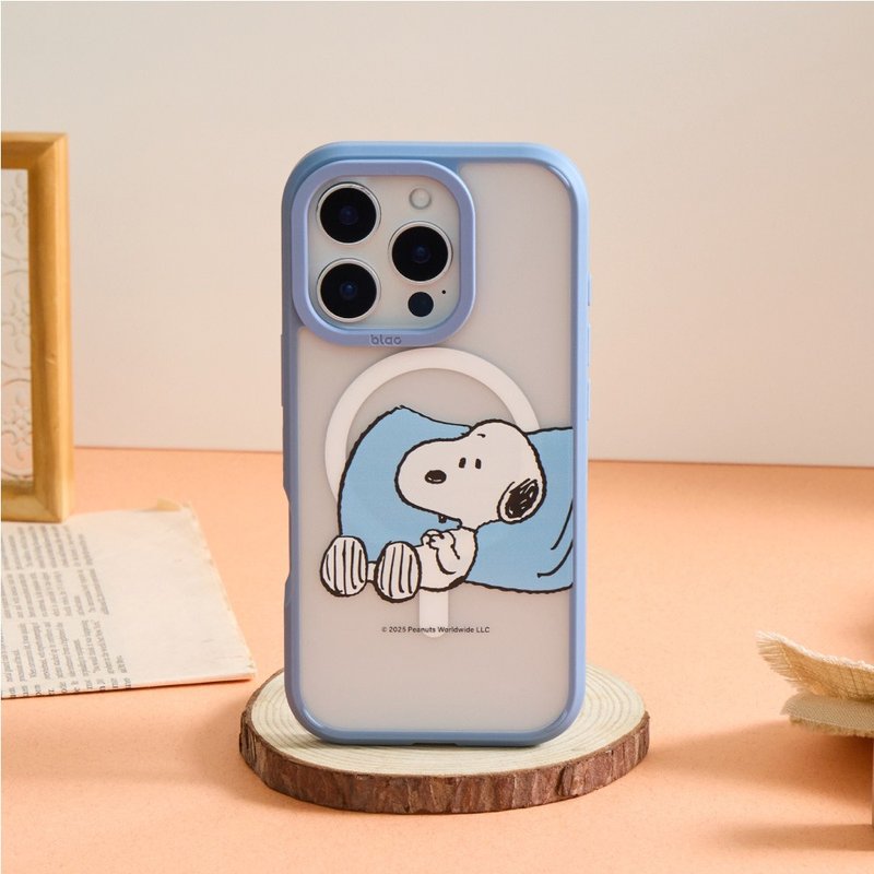 SNOOPY Snoopy and Lazy Bones Aurora Fog MagSafe iPhone Case - Phone Cases - Plastic Multicolor