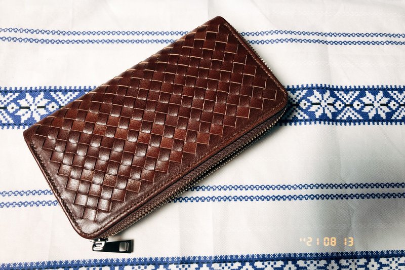 [Customized gifts] [Secrets of the forest] Woven long clip - Wallets - Genuine Leather Multicolor