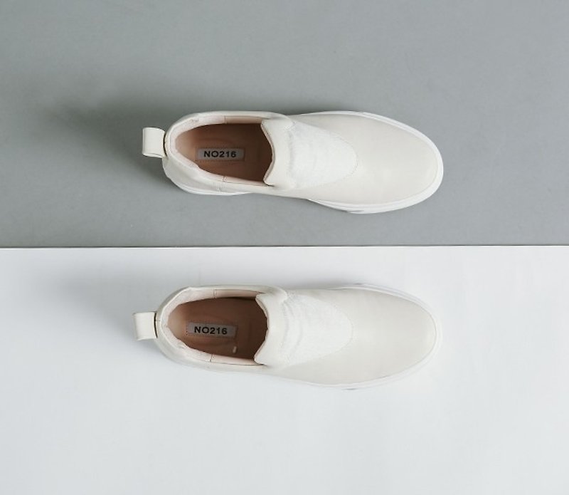 Horse hair stitching U-shaped gap thick-soled leather casual shoes white horse hair - รองเท้าลำลองผู้หญิง - หนังแท้ ขาว