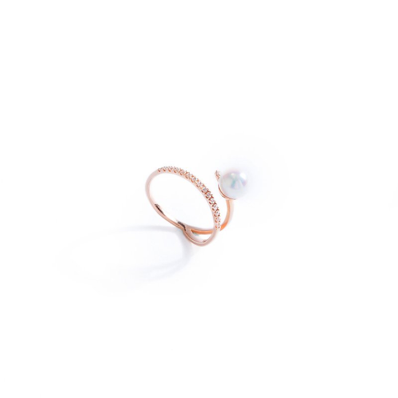 Akoya Pearl Diamond Ring 925 Silver Thick Plated 18K Gold Imbosom Pearl Ring-Rose Gold - แหวนทั่วไป - ไข่มุก สึชมพู