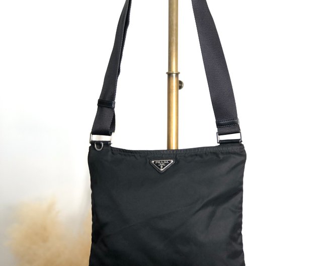 日本直送 名牌中古包 】PRADA プラダ ショルダーバッグ ブラック