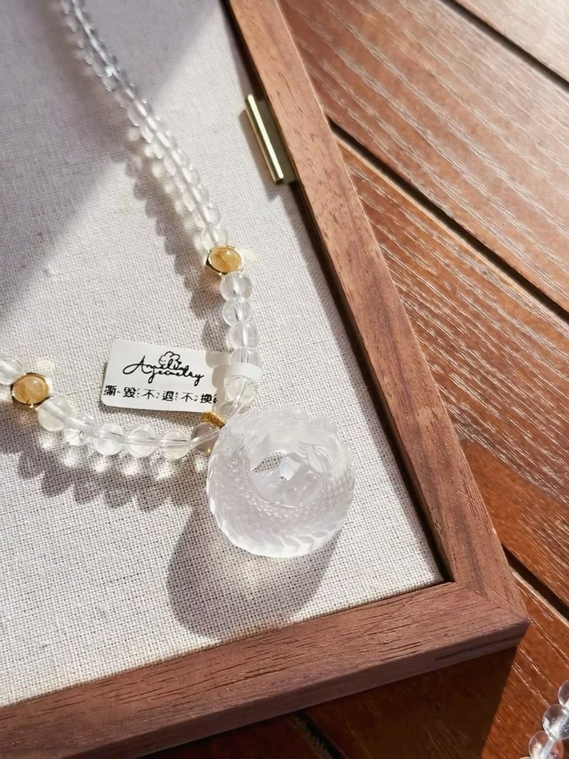 白水晶九尾狐仙項鍊斬爛桃花丨彌雅原創設計 - 項鍊 - 水晶 白色