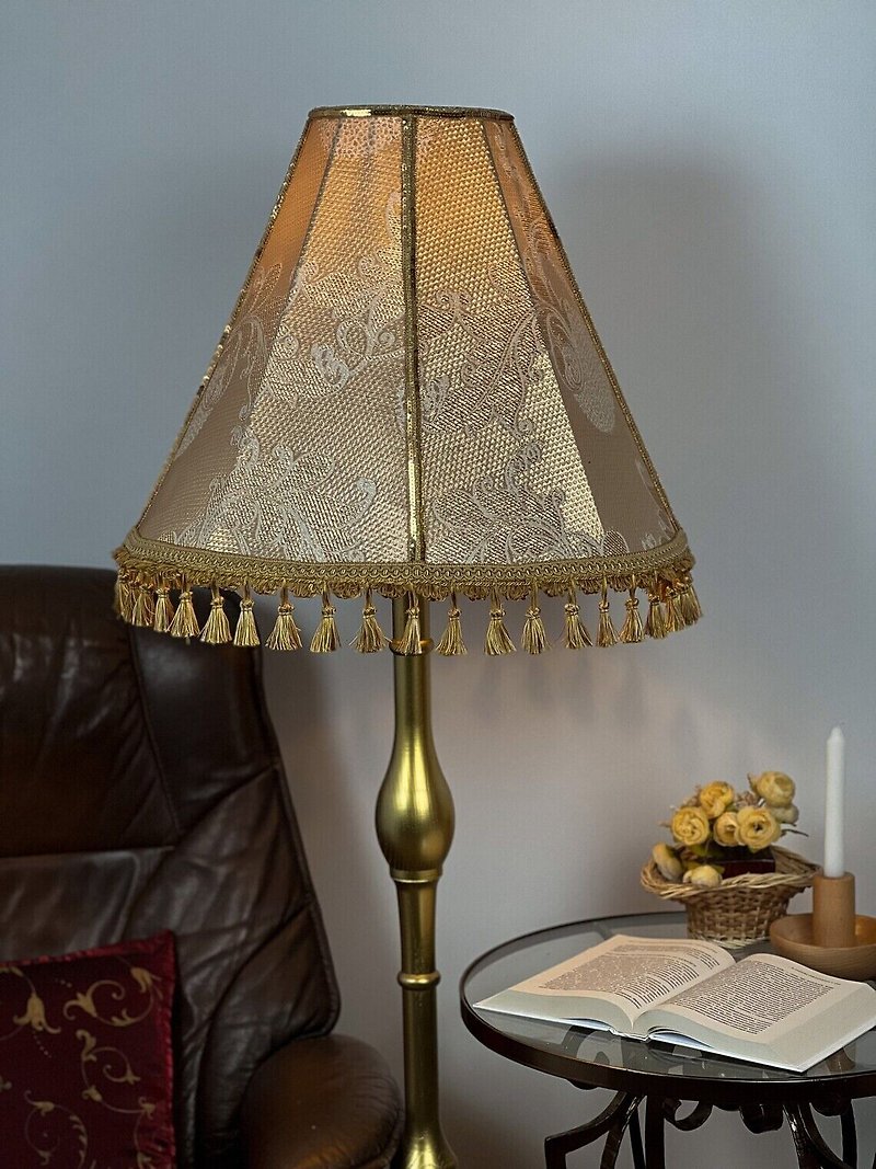 Victorian lampshade brocade with a pattern - Lighting - Other Materials Gold