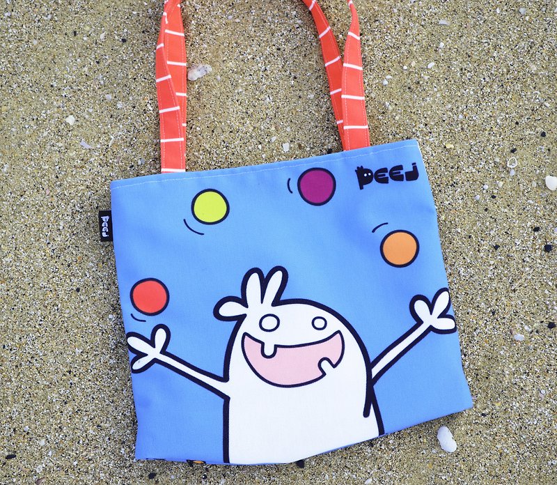 "Day at the beach" Double Sided Designed Canvas Shoulder Bag - กระเป๋าเครื่องสำอาง - ผ้าฝ้าย/ผ้าลินิน สีน้ำเงิน