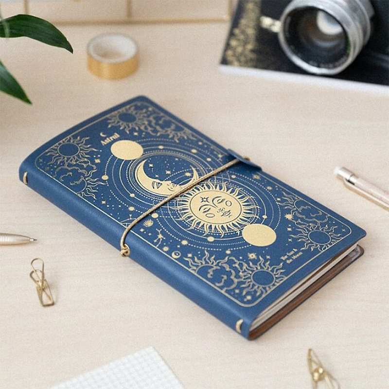 Moon and sun tarot wind travel notebook / SUN/MOON - Notebooks & Journals - Paper Blue