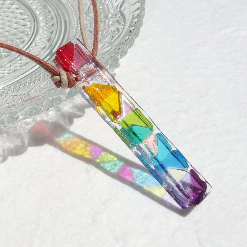 [Rainbow] Cocktail glass (Hidden [Slim] [Rainbow]) Necklace [Made to order] - Necklaces - Glass Multicolor