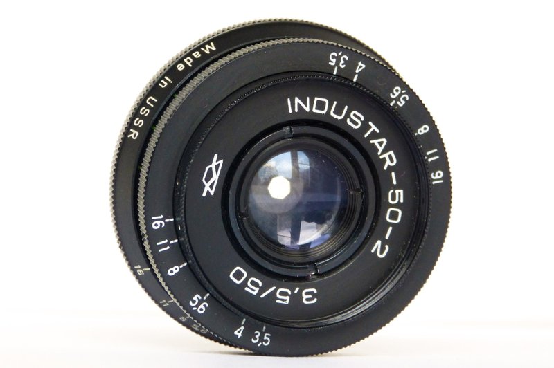 Industar 50-2 Soviet black pancake lens SLR 3.5/50 M42 mount KMZ Zenit - 相機/拍立得/底片相機 - 其他材質 黑色