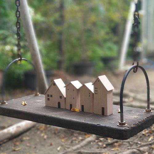 MixxEverything Wooden mini house for decoration Set A
