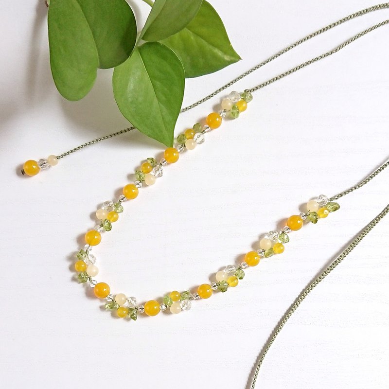 Mimosa-coloured natural stones Free size necklace - สร้อยคอ - เครื่องประดับพลอย สีเหลือง