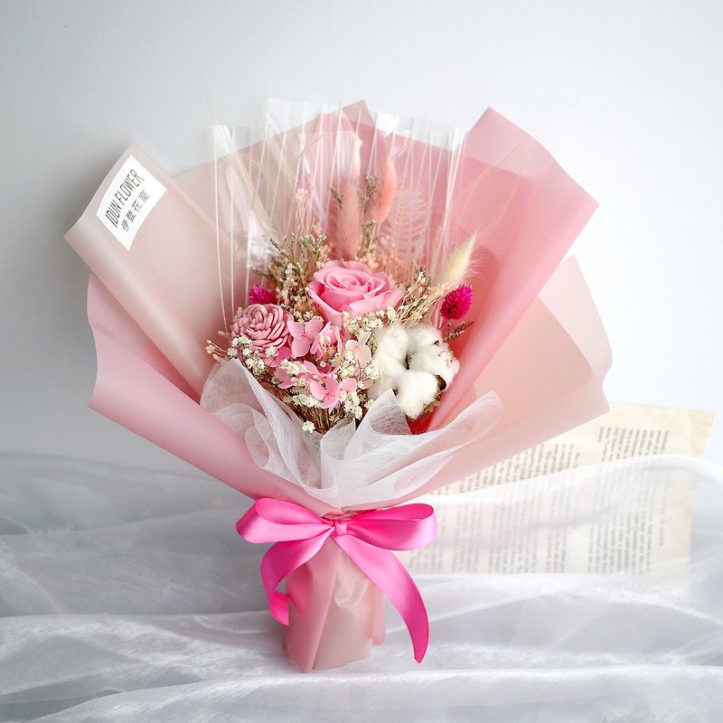 伊登花室 粉永生玫瑰 手拿乾燥花束 單束販售 - 乾燥花/永生花 - 植物．花 粉紅色