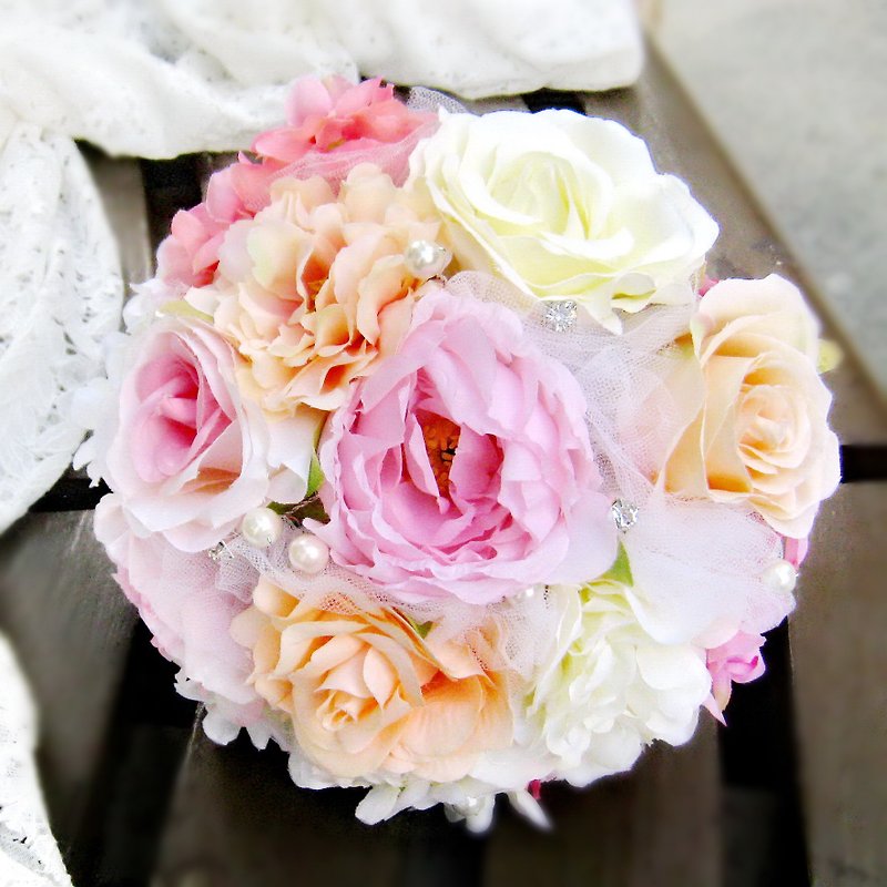 Wedding flower bouquet, bridal bouquet, briidesmaid bouquet B001 - Other - Silk Pink