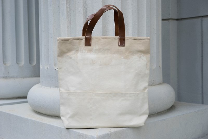 Natural Canvas Tote Bag - กระเป๋าถือ - ผ้าฝ้าย/ผ้าลินิน ขาว