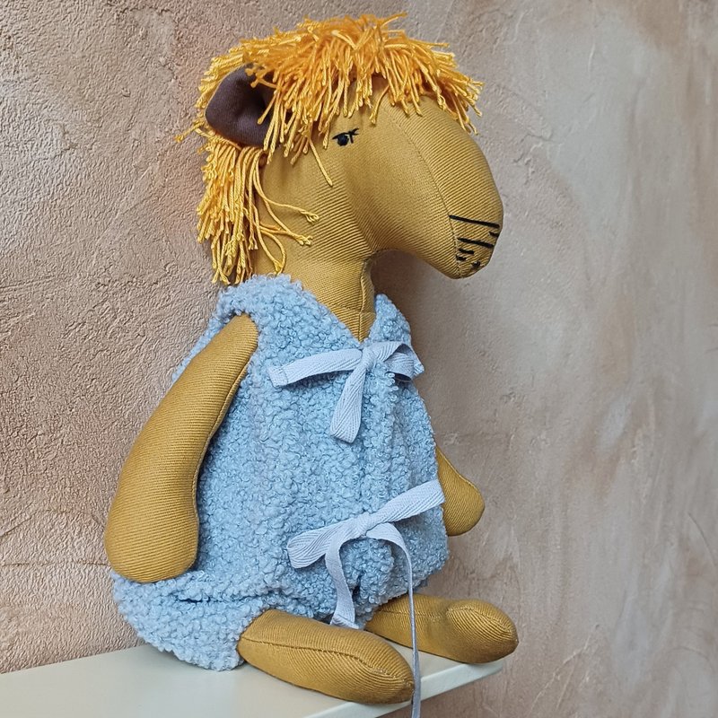 Camel soft toy with removable clothes - ของเล่นเด็ก - ผ้าฝ้าย/ผ้าลินิน สีส้ม