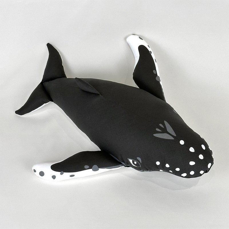 設計款HW190 - 【立體剪裁】大翅鯨造型抱枕 - 枕頭/抱枕 - 棉．麻 黑色